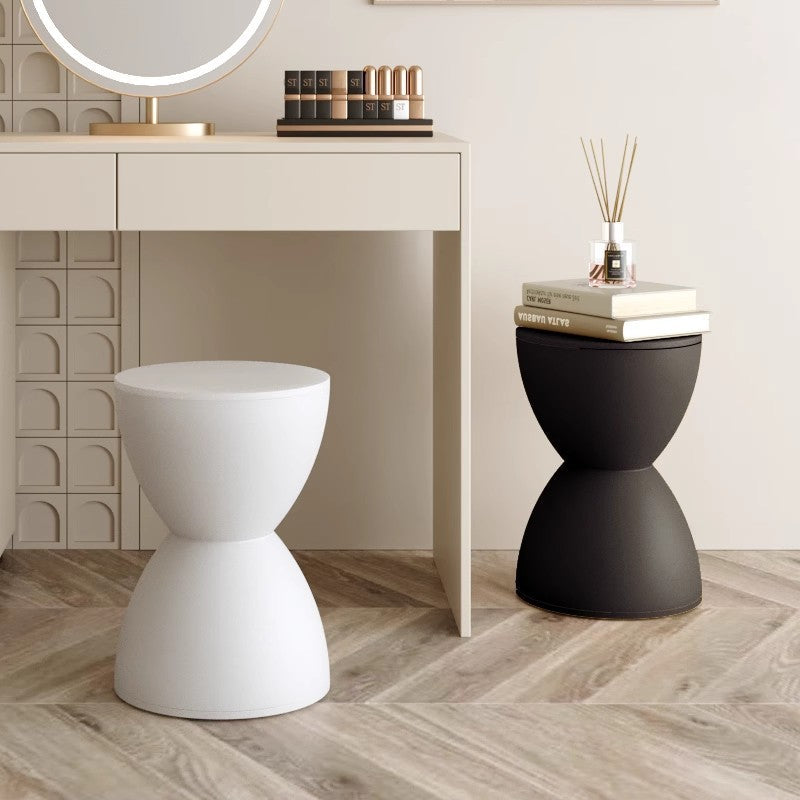 Minimalistischer Kunststoffstuhl - Sanduhrform in Schwarz für Modernes Wohnzimmer 0