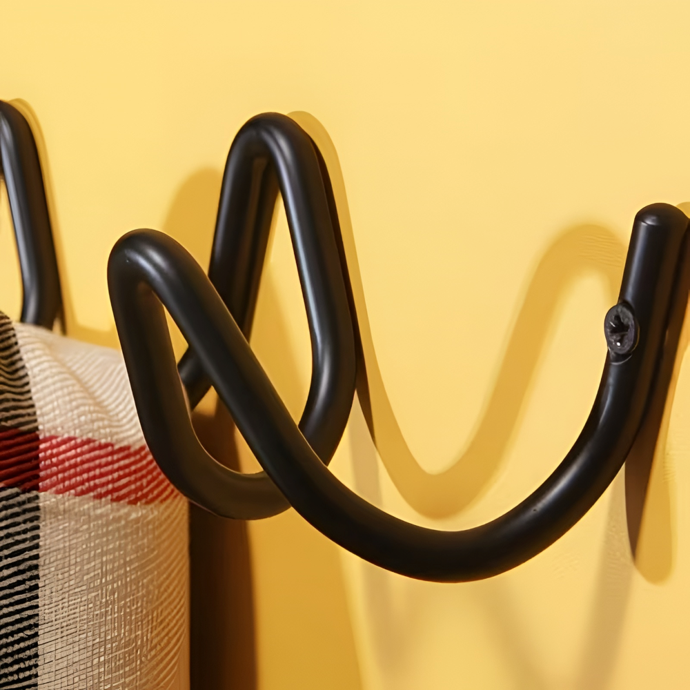 Minimalistischer Wellen-Wandhaken - Schwarzer Eisenhaken für Kleider und Taschen in Eingangsbereich oder Schlafzimmer