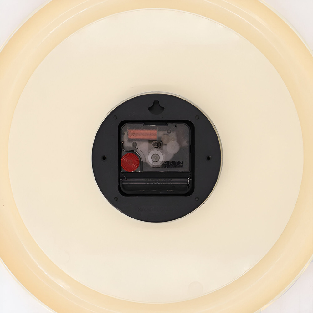 Moderne Design-Wanduhr Ø 30 cm – Kunststoff in verschiedenen Farben für das Wohnzimmer