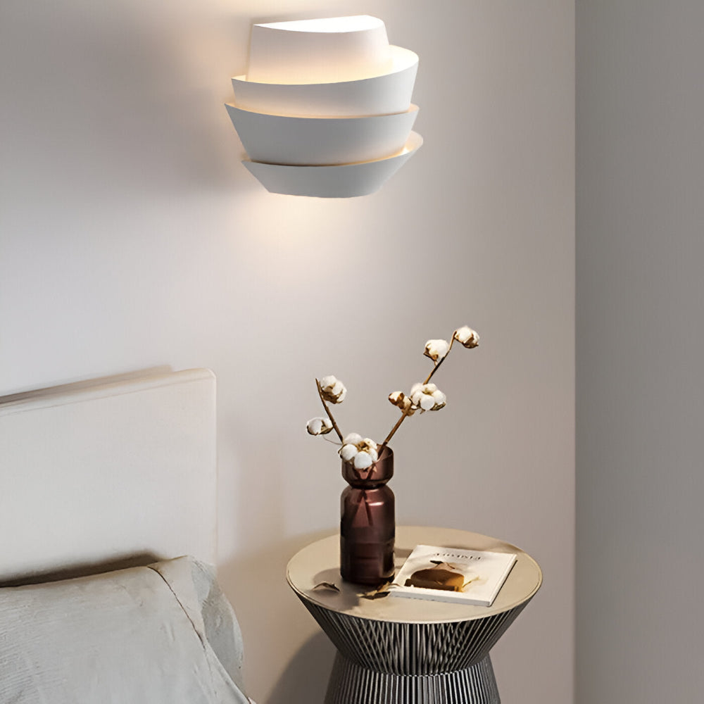 Moderne Skandinavische Wandlampe mit Doppelstrahler – Stilvolle und Funktionale Beleuchtung für Ihr Zuhause