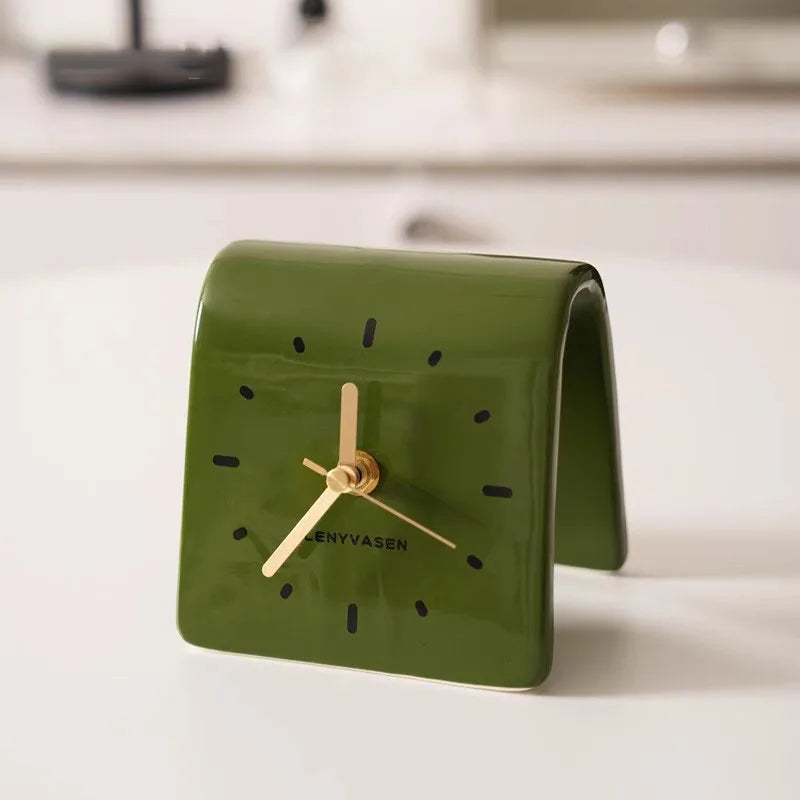Moderne Keramik Schreibtischuhr - Mattbraun Elegantes Design für Ruhe und Stil 12