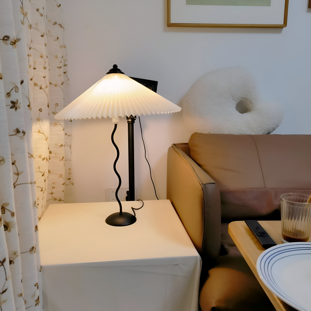 Ori Squiggle Lampe - Gefaltete Tischlampe- Origami LED Tischlampe