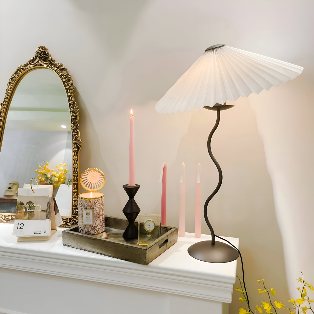 Ori Squiggle Lampe - Gefaltete Tischlampe- Origami LED Tischlampe