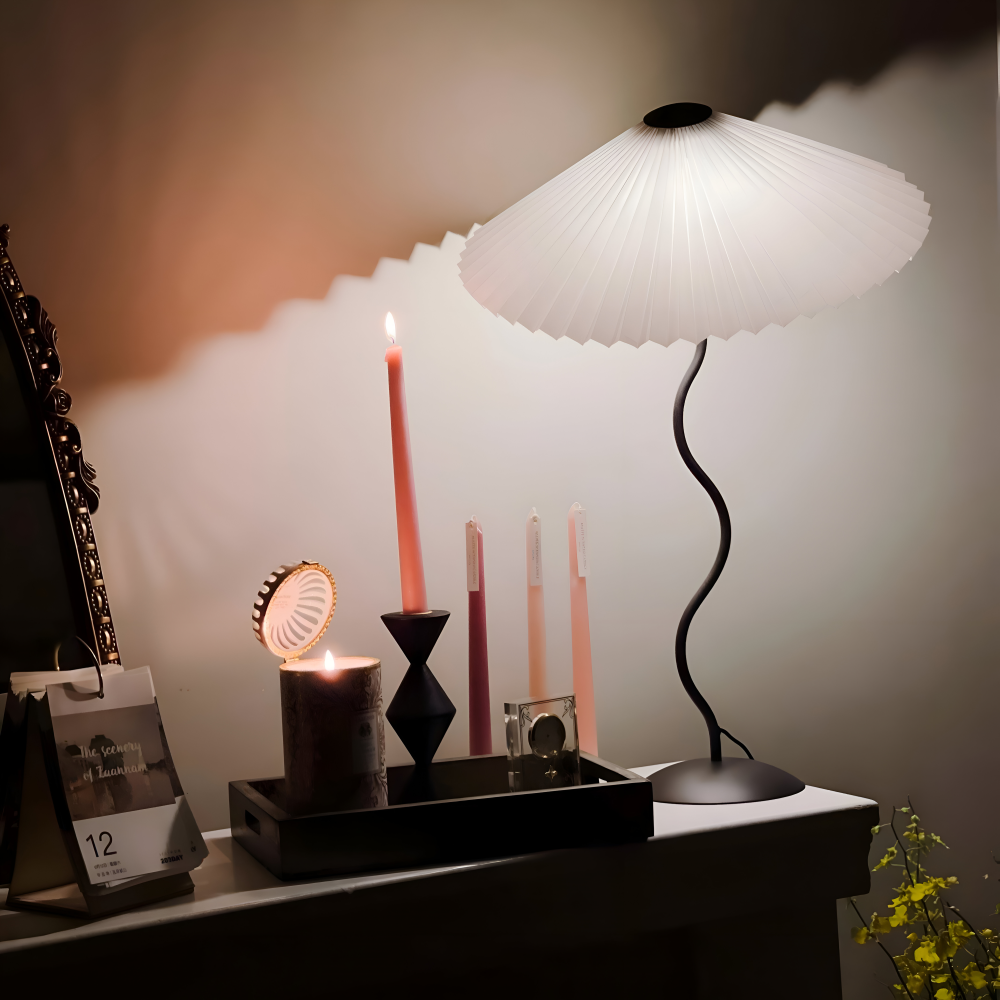 Ori Squiggle Lampe - Gefaltete Tischlampe- Origami LED Tischlampe