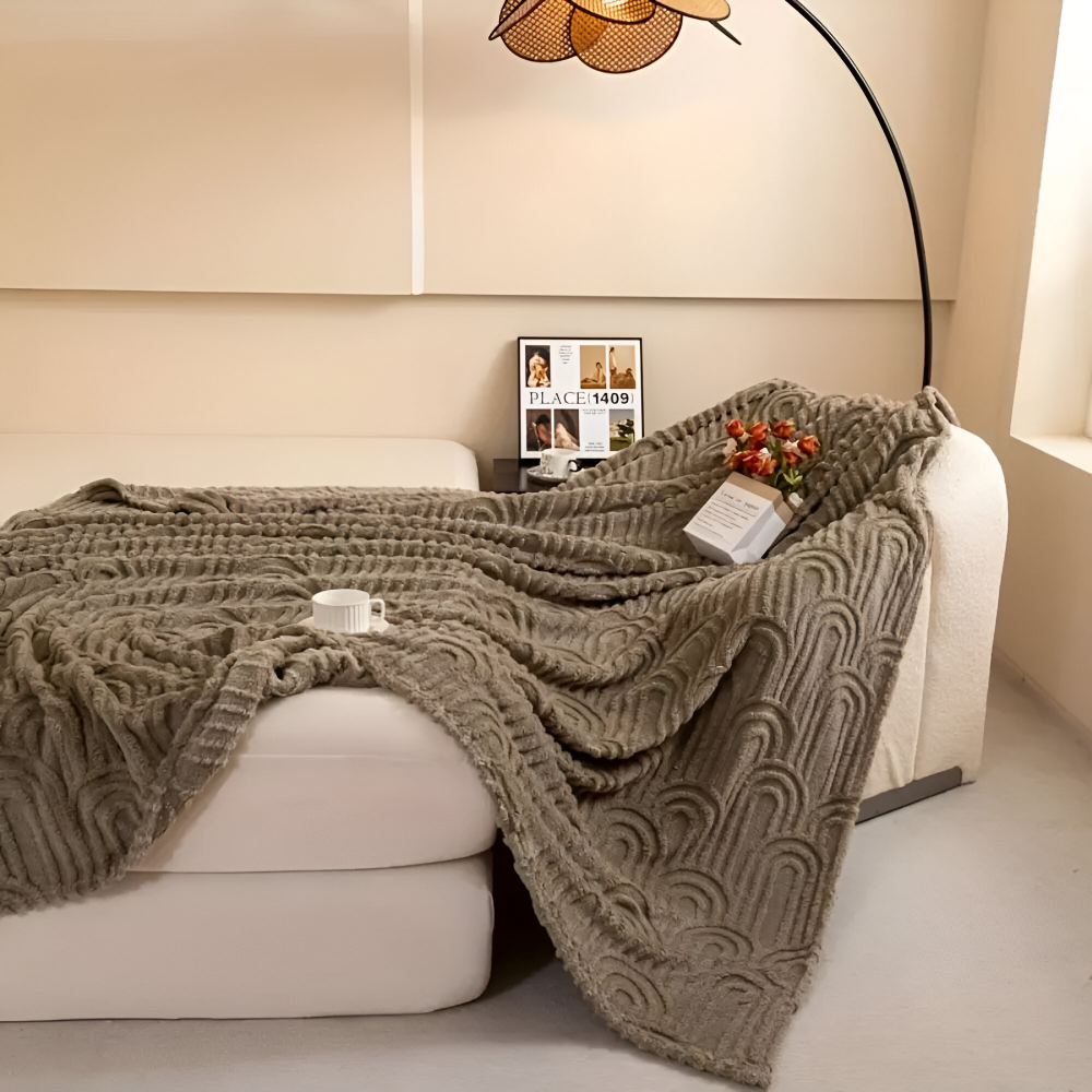 Plüsch Samt Arch Design Kuscheldecke für ultimativen Komfort