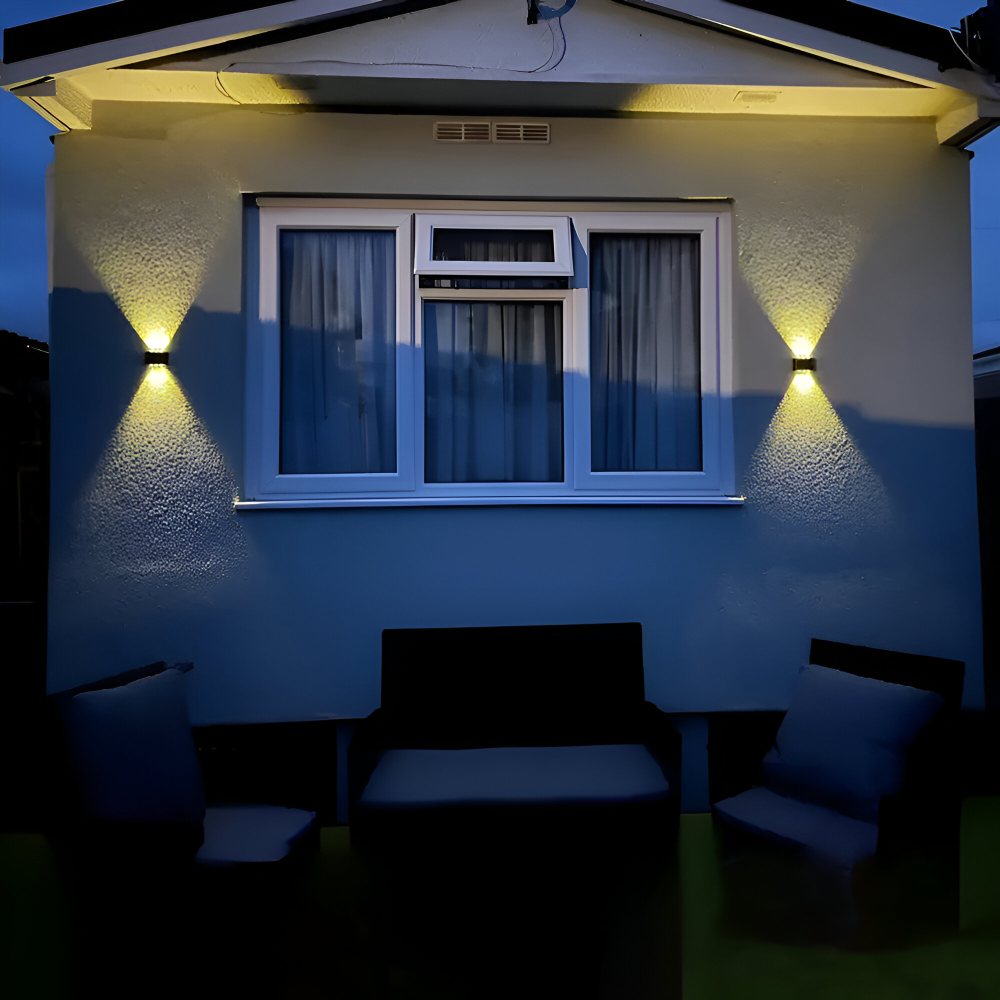 RectaSolaria Wandleuchte - 2/4 Stück IP65 Wasserdichte 6LED Solar Lampe Garten - Auf und Ab Außenbeleuchtung