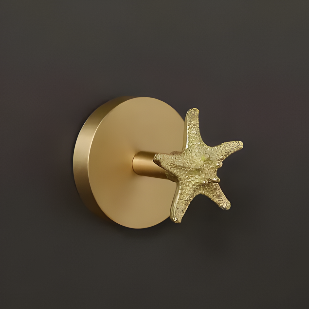 Rustikale Kleiderhaken mit Tiermotiven – dekorative Wandhaken aus Messing mit Golddetails