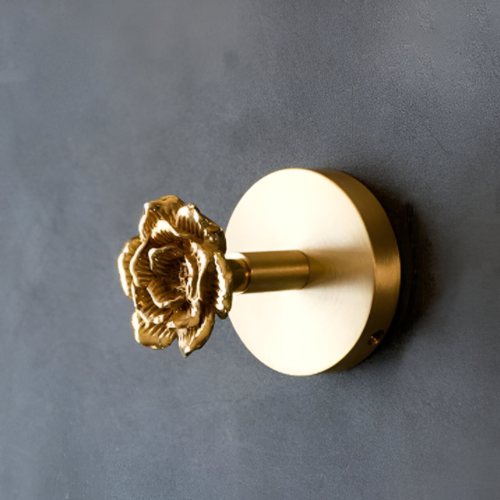 Rustikale Kleiderhaken mit Tiermotiven – dekorative Wandhaken aus Messing mit Golddetails