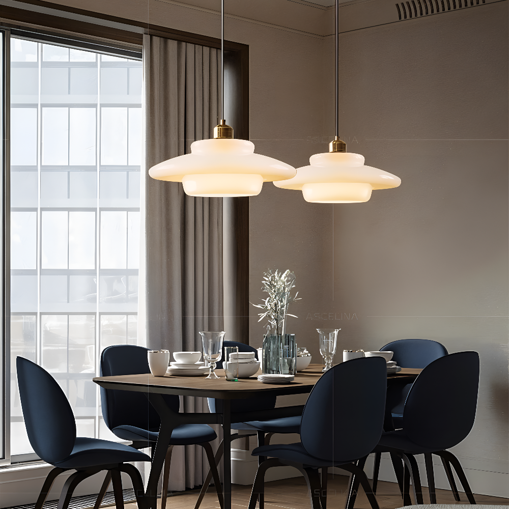 Scandinavian Dream - Nordische Pendelleuchte aus Milchglas mit Schichten