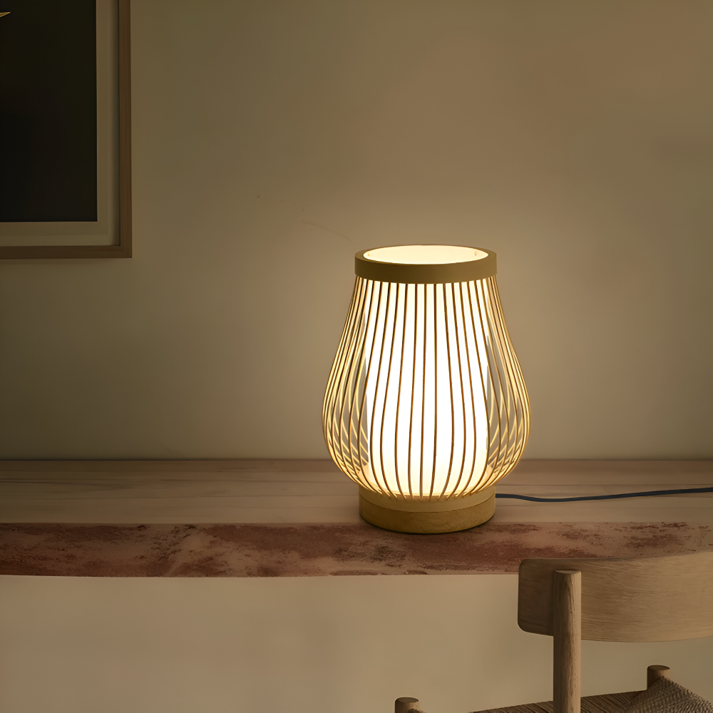 SereniLight Tischlampe - Bambusholz Schreibtischlampe im Japanischen Stil