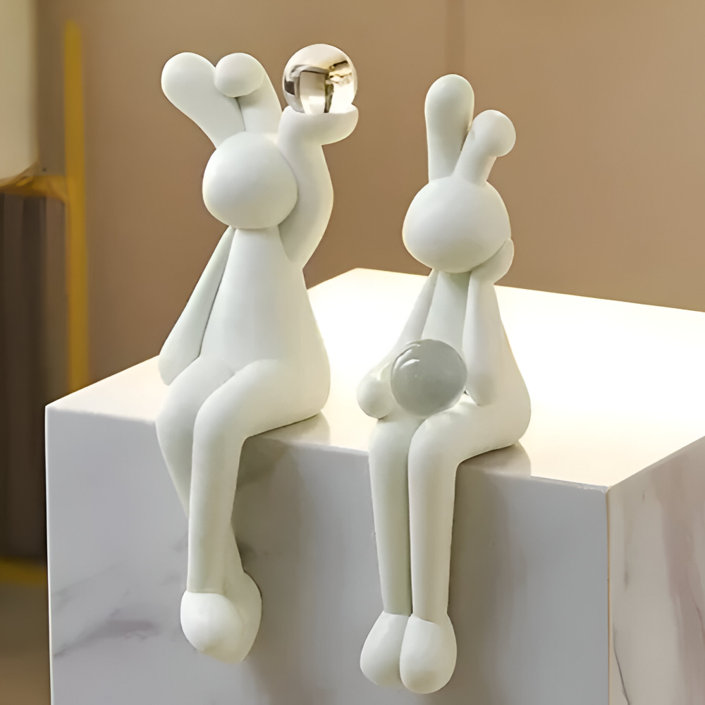 Glänzend Weißer Osterhase - Harz Hase Figur mit Kristallkugel für Osterdeko