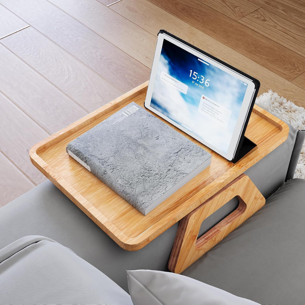 Sofa Armlehnentablett aus Bambus – Clip-On Ablagetisch für Couch, Sessel & Wohnzimmer