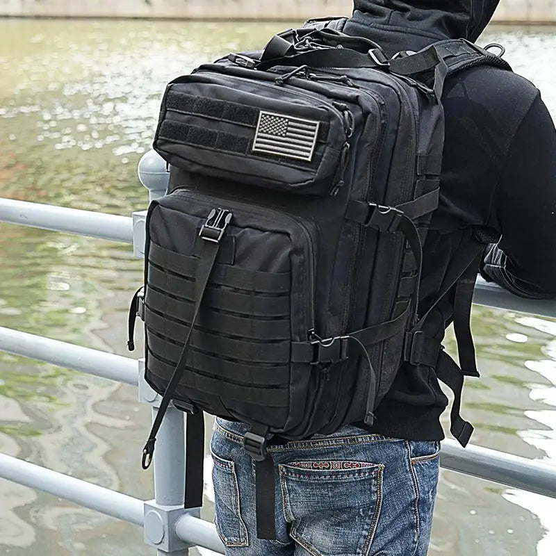 Taktischer Rucksack Herren - Robustes Molle Design in 30L und 45L für Outdoor-Abenteuer 4