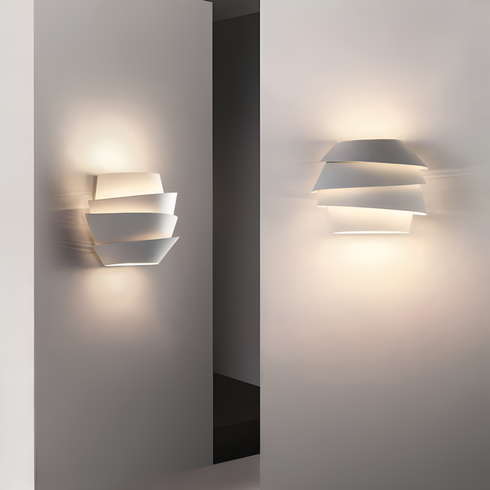 UniqGleam Wandleuchte - Geometrische Wandlampe aus Metall - Dekorative Wandleuchten LED Indoor