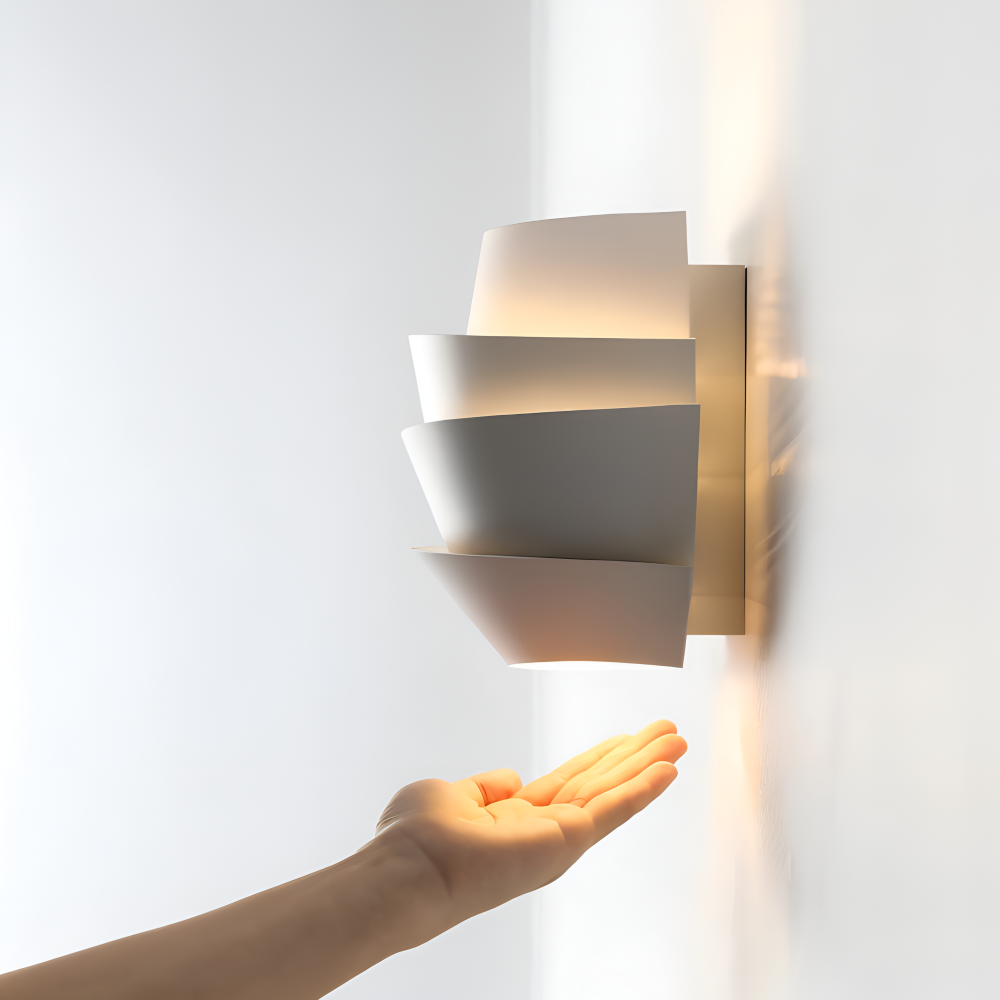 UniqGleam Wandleuchte - Geometrische Wandlampe aus Metall - Dekorative Wandleuchten LED Indoor
