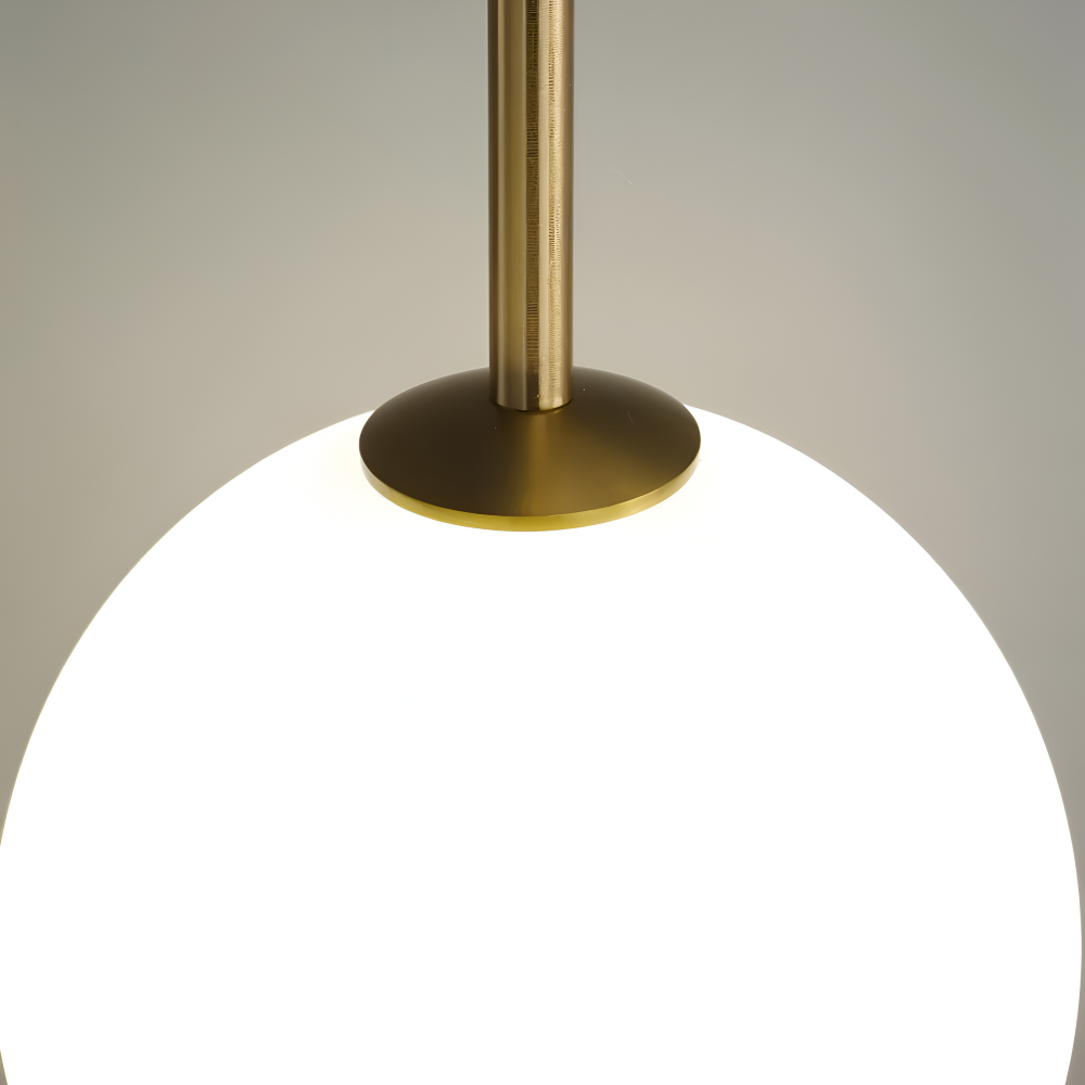 VertiGlobe Pendelleuchte - Vertical String mit Milchglaskugel Design Hängelampe