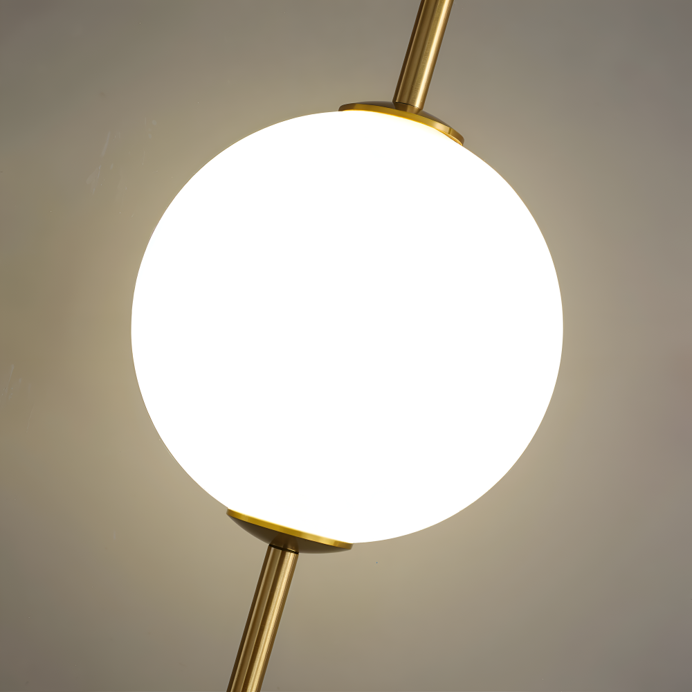 VertiGlobe Pendelleuchte - Vertical String mit Milchglaskugel Design Hängelampe