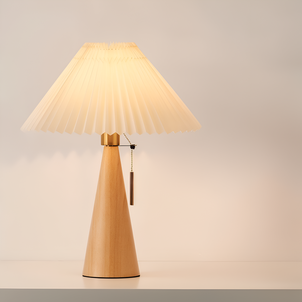 Vintage Tischlampe - Plissierte Tischlampe mit Holzsockel
