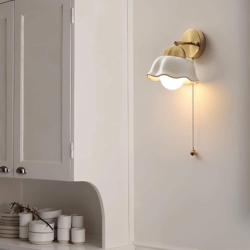 Weiß Bloom Wandleuchte  - Klassische Französische Nachttisch Wandleuchte - Blumen Wandleuchte Design - Innenwandleuchten LED