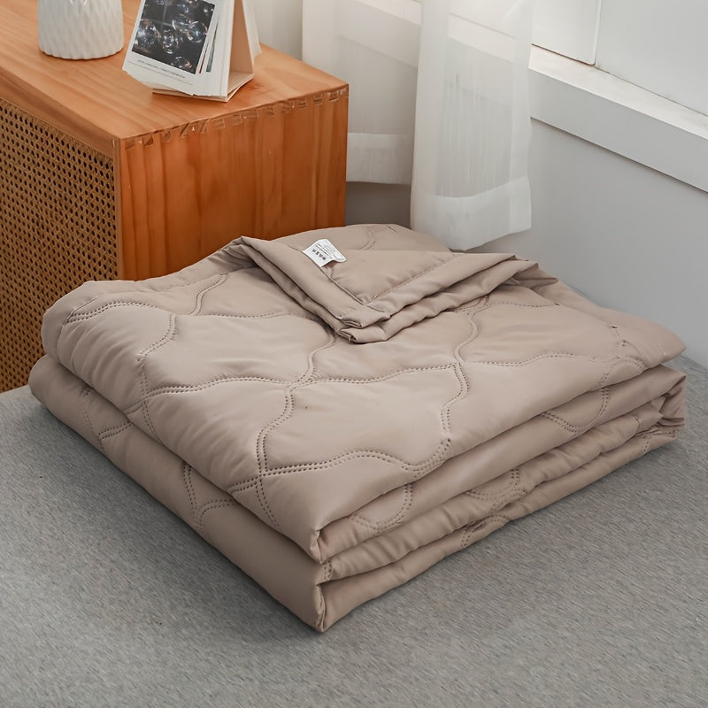 Leichte Sommerdecke – Atmungsaktive Kühldecke mit Steppdesign für Bett, Sofa & Wohnheim