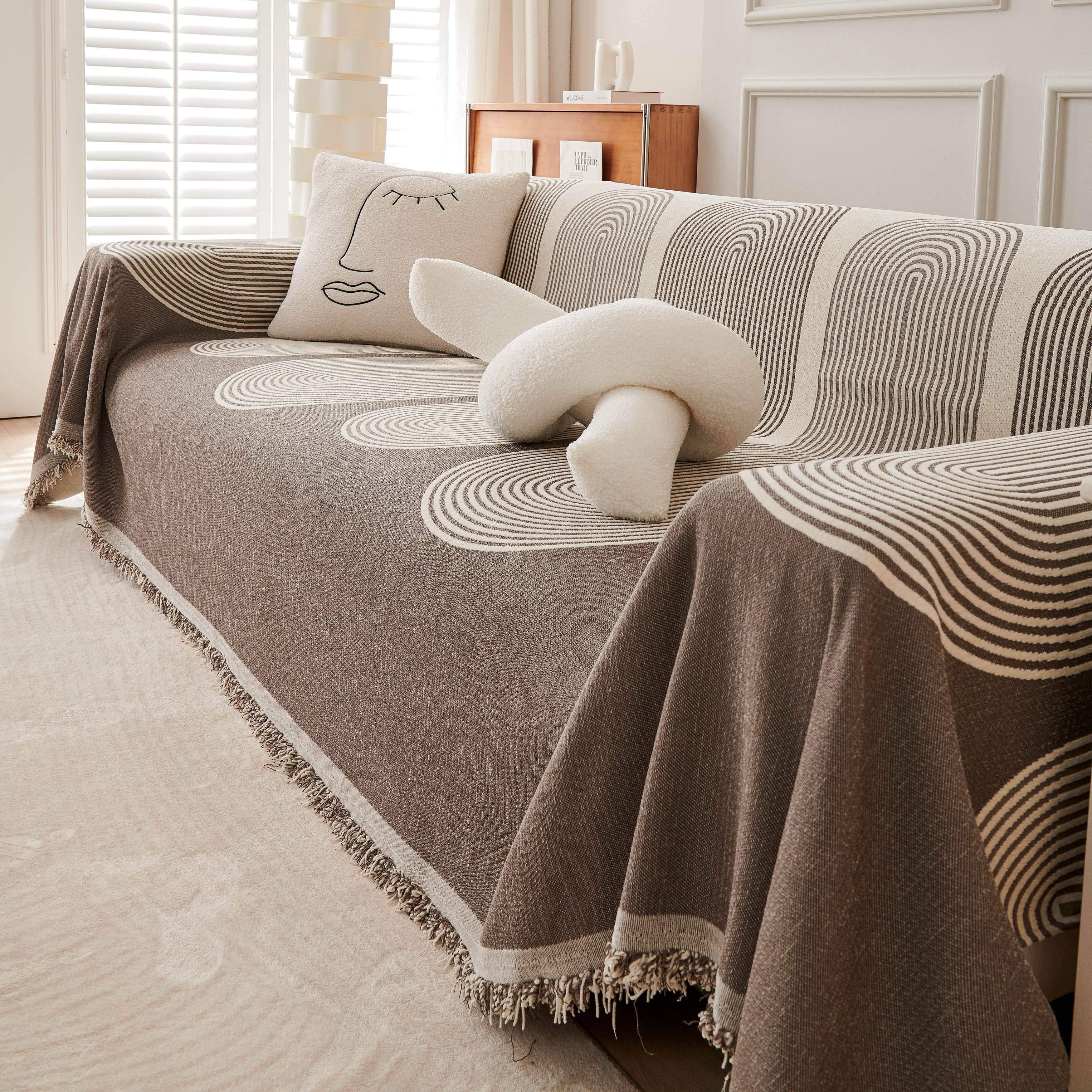 Boho Sofabezug Chenille – Rutschfeste Sofadecke mit Fransen für Couch, Sofa & Wohnzimmer