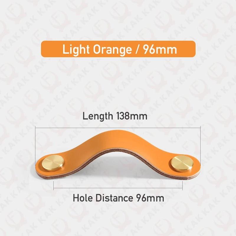 Möbelgriff in Lederoptik in Hellorange mit Lochabstand 96 mm, Länge 13,8 cm